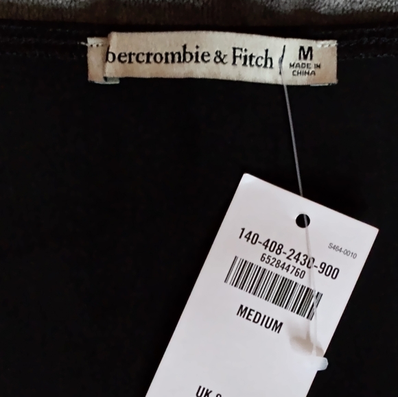 Abercrombie and Fitch Black Cropped Top - Picture 7 of 10